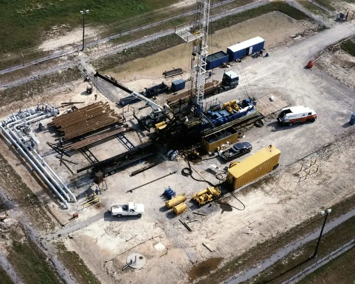 Aerial view of a workover rig on a well pad at the Bayou Choctaw site of the Strategic Petroleum Reserve in Louisiana